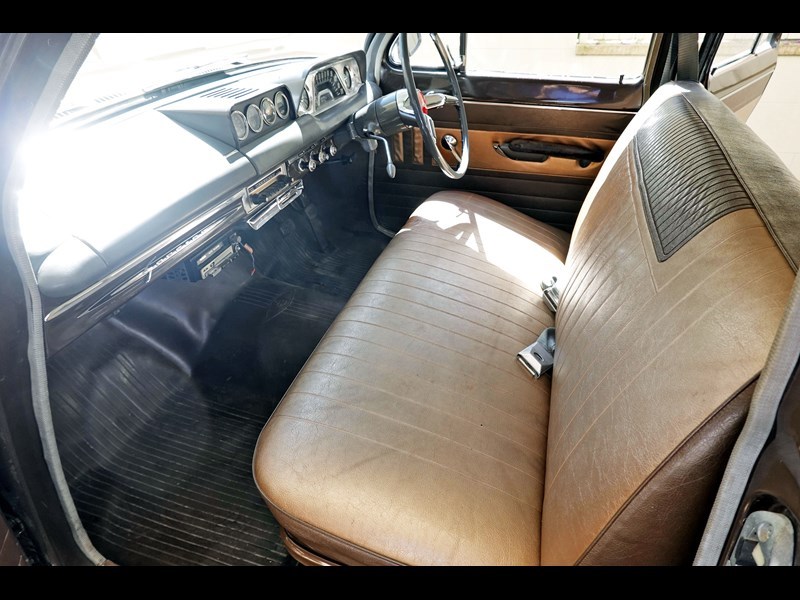 EH Special wagon interior front