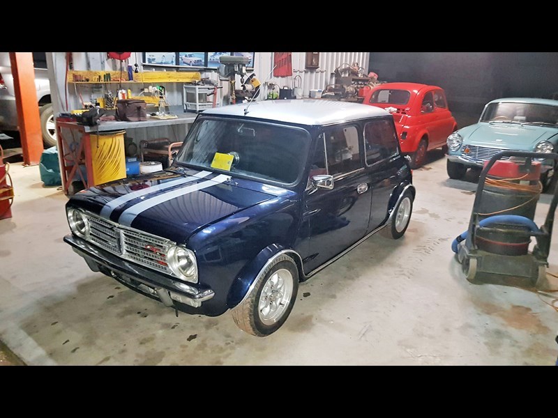 Mini Clubman gt front side
