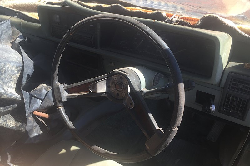 holden vb commodore dash