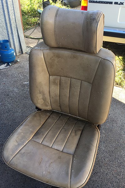 holden vb commodore seat