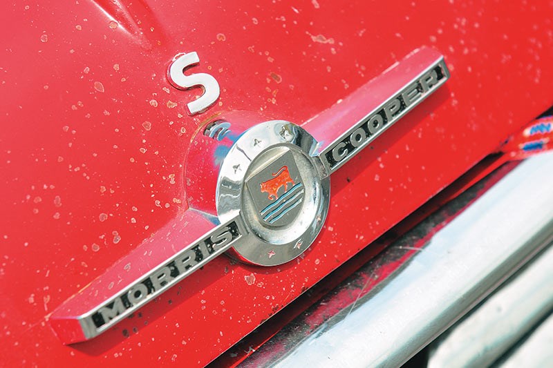 mini cooper badge