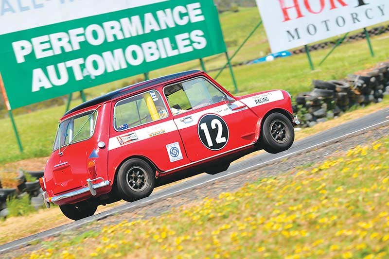 mini cooper ontrack 3