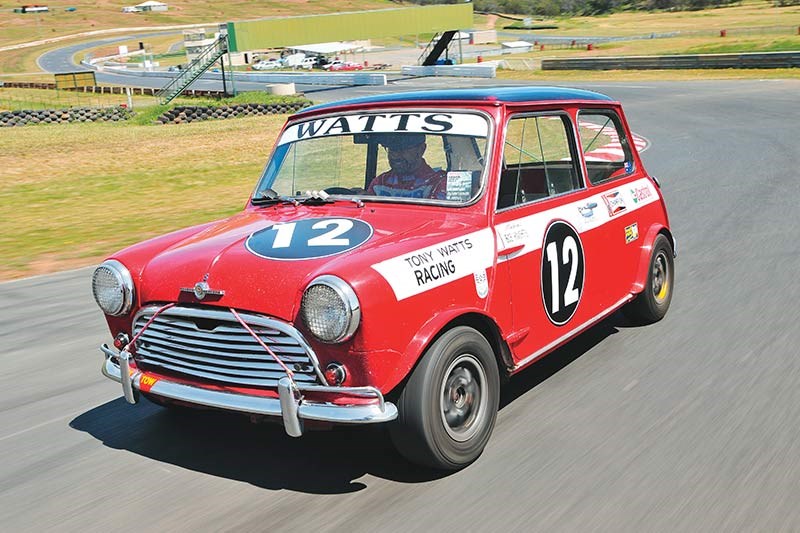 mini cooper ontrack 6