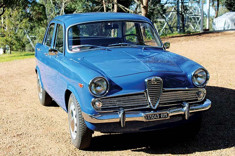 alfa romeo giulietta front