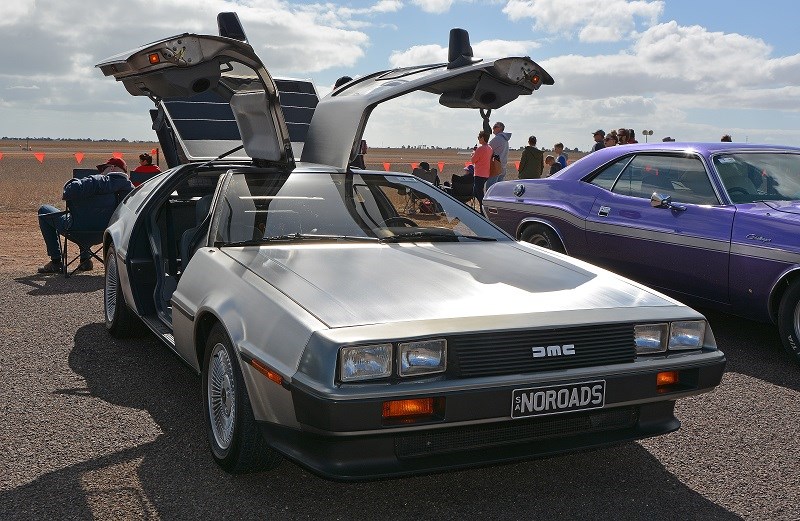 180 show shine Matt Warren s DeLorean DMC 12