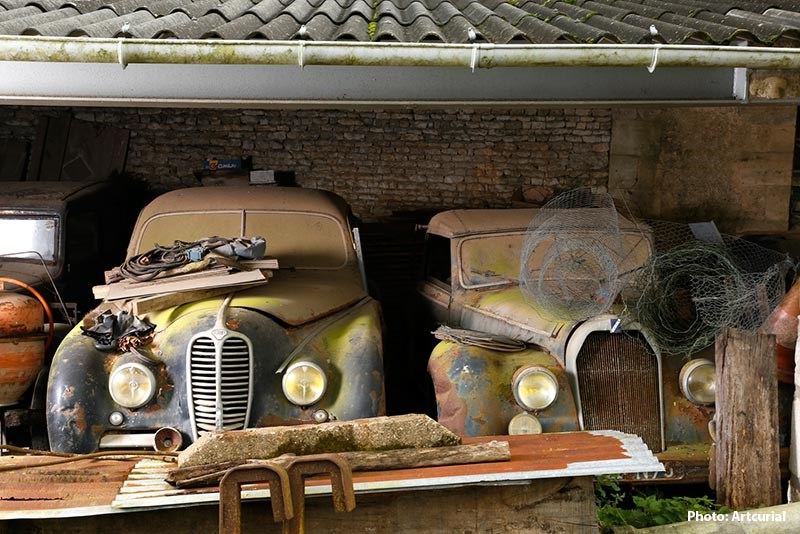 3 Delahaye GFA 148 L et Talbot Lago Baby cabriolet par Guillore, Collection Baillon