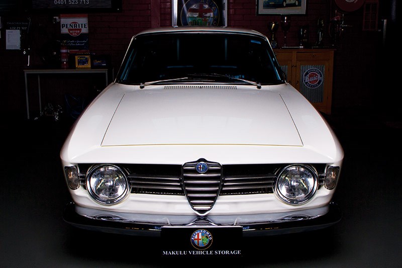Alfa Romeo 105 front