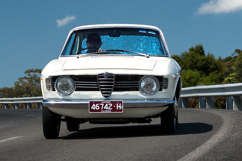 Alfa Romeo 105 onroad front
