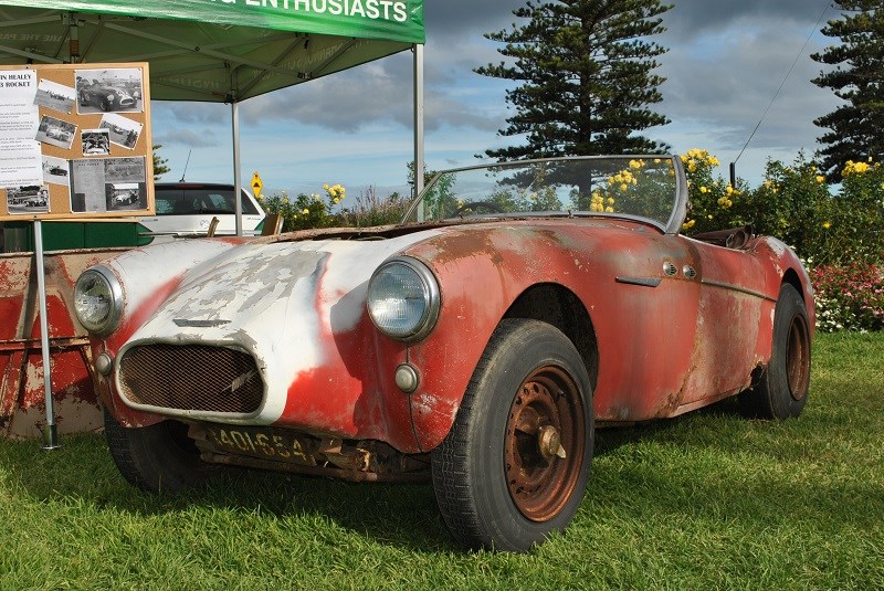 Austin Healey 100 BN1 Rocket ex drag car Mark Scott 11