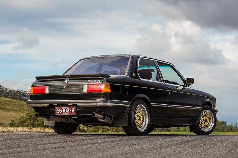 BMW 323i rear