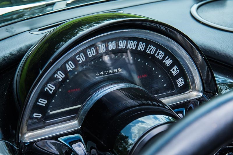 Chevrolet Corvette C1 speedometer