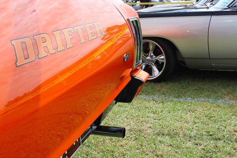 Chryslers on the murray Drifter