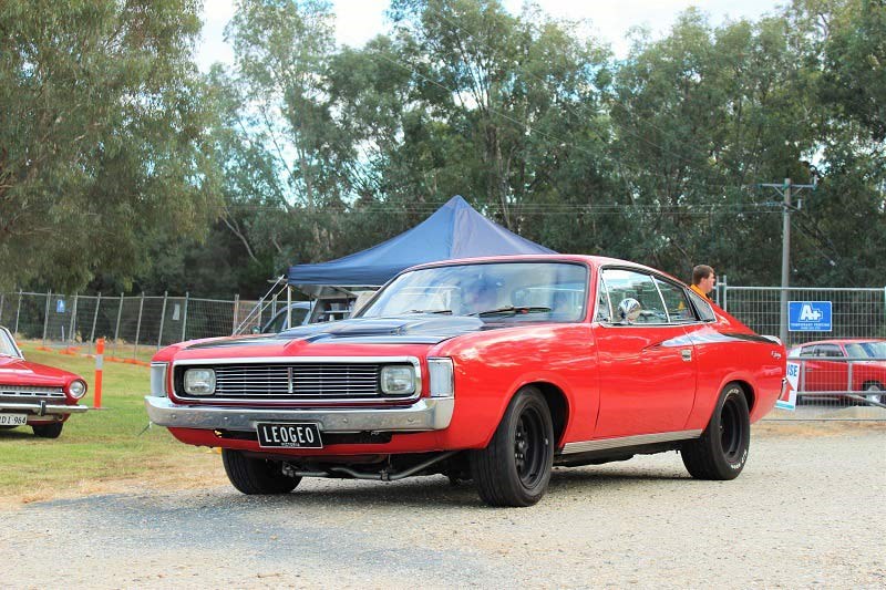 Chryslers on the murray RED Charger