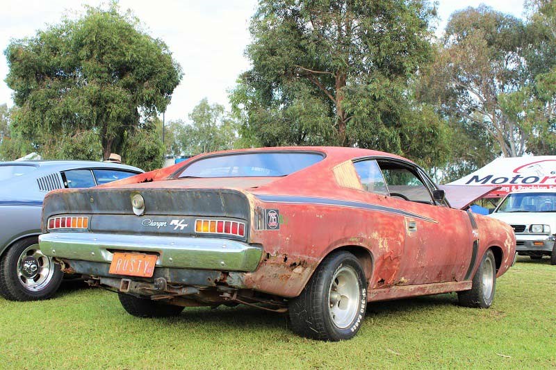 Chryslers on the murray Rusty charger 2