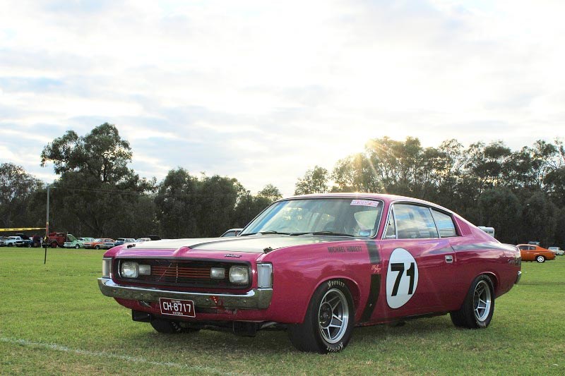 Chryslers on the murray pink charger RT