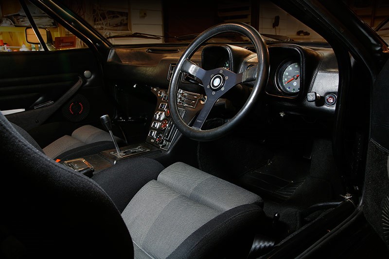 De Tomaso Pantera GT4 Tribute interior