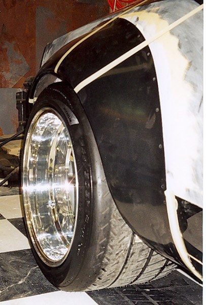 De Tomaso Pantera GT4 Tribute wheel resto