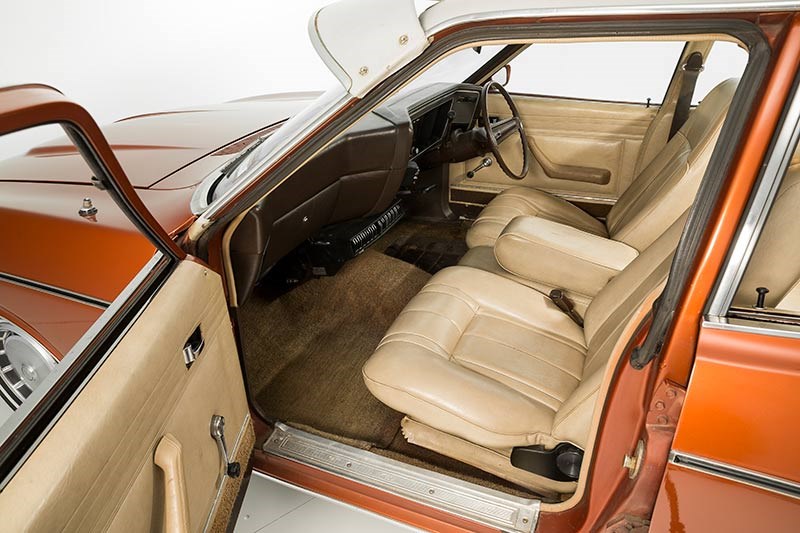 Ford Falcon XB Fairmont interior passenger side view