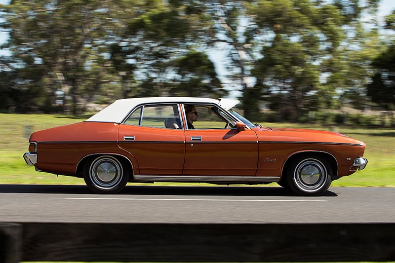 Ford Falcon XB Fairmont side 2 onroad