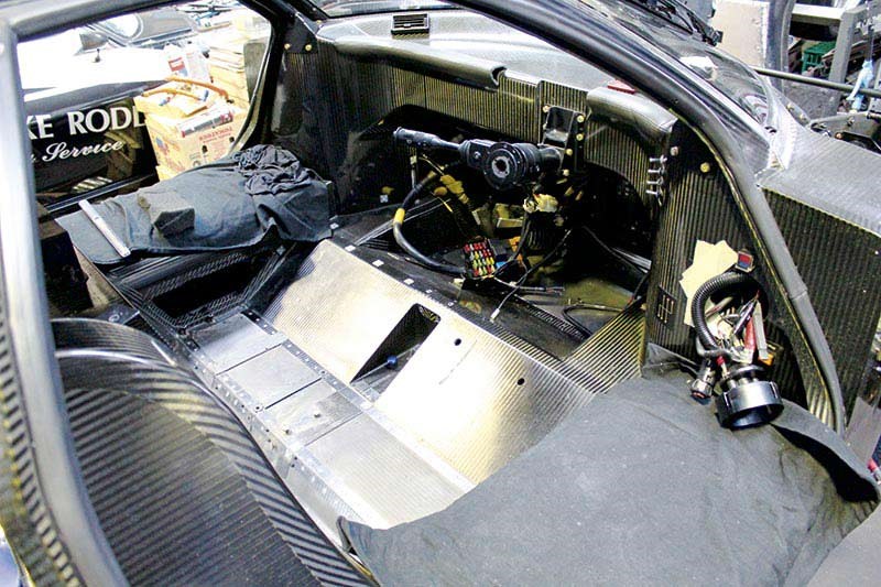 Jaguar XJR 15 interior