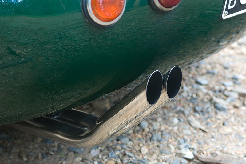KM 200 special exhaust