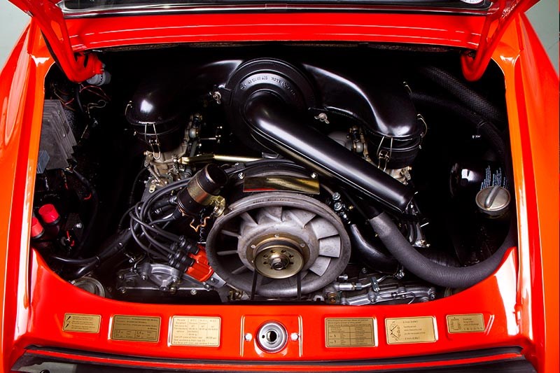 Porsche 911T engine