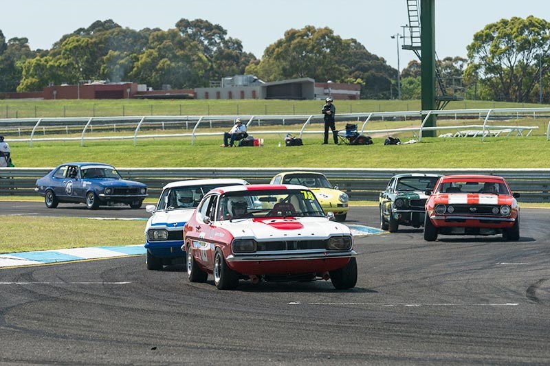 Sandown Historic 323