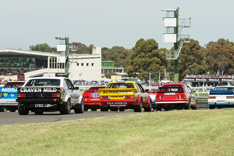 Sandown Historic 548