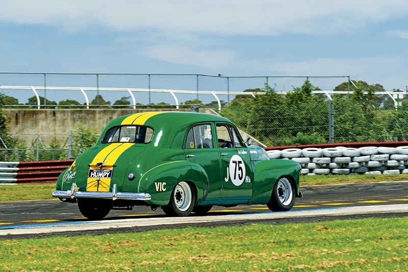 Sandown Historic 893