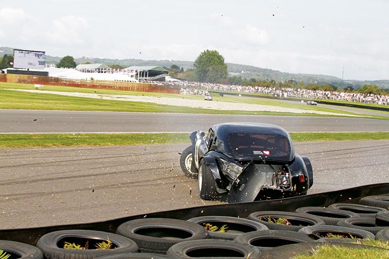 Ludovic Caron in the 1964 AC Cobra 289