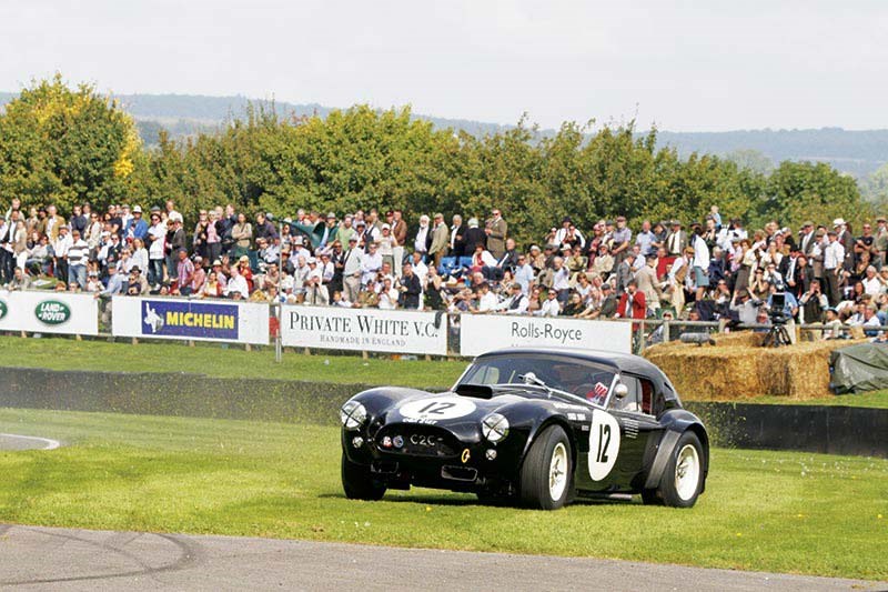 Ludovic Caron in the 1964 AC Cobra 289