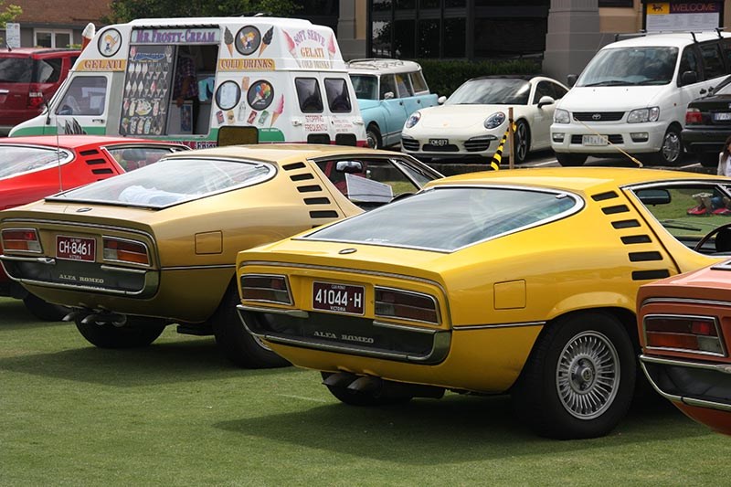 alfa romeo montreal back