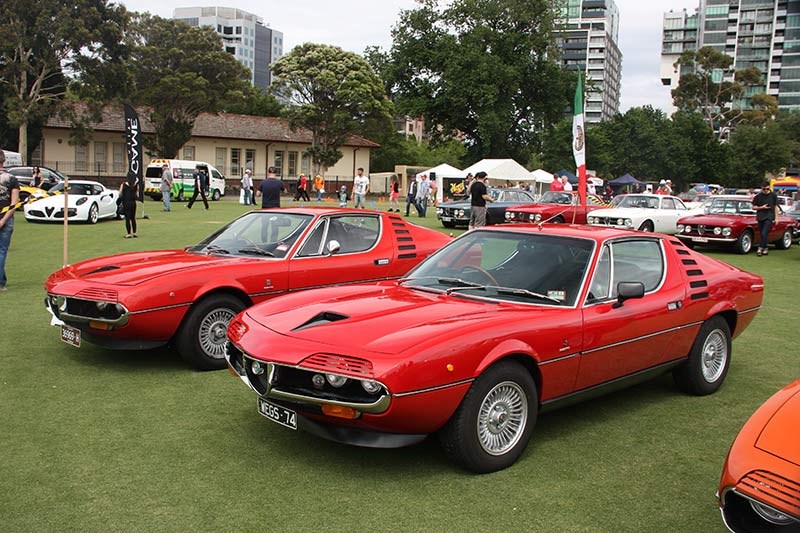 alfa romeo montreal red 2