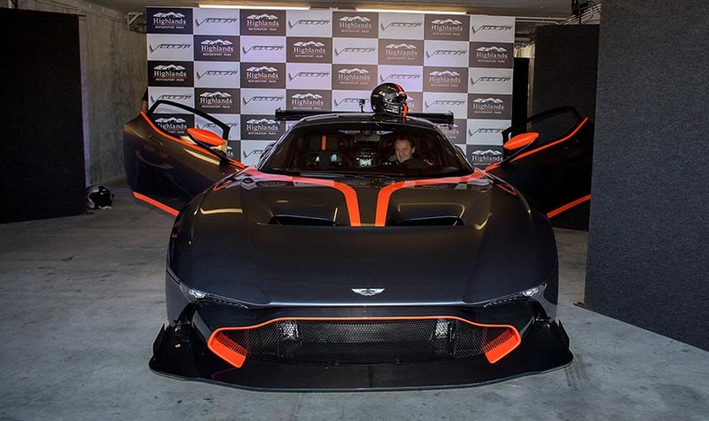 aston martin vulcan front