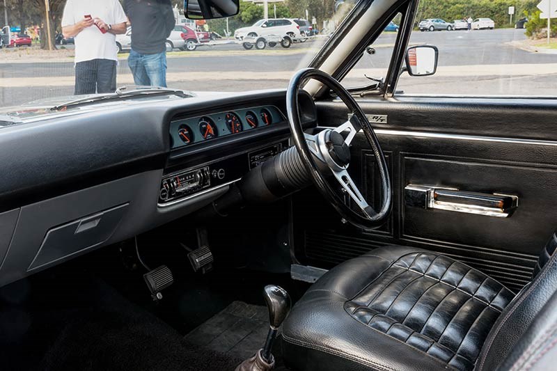 chrysler e49 charger interior front