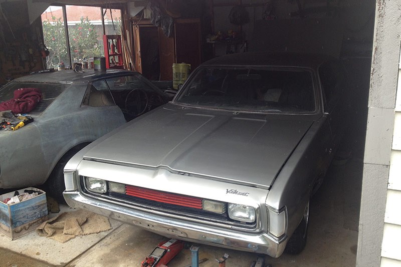 chrysler valiant charger resto front