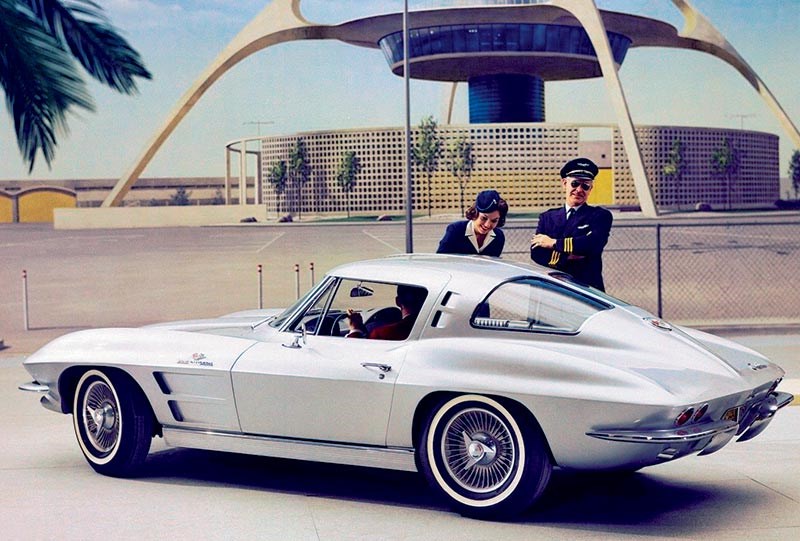 Chevrolet Corvette C2 (1963 - 1967) 