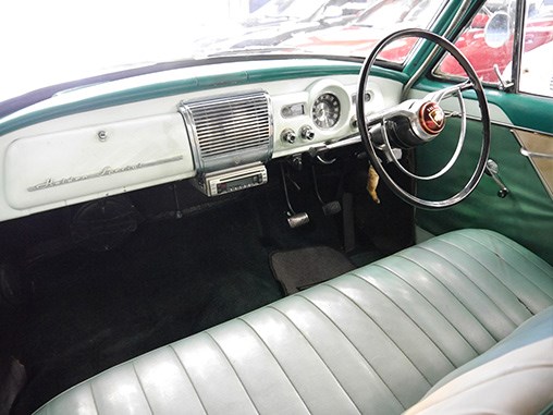 fe holden interior front 2