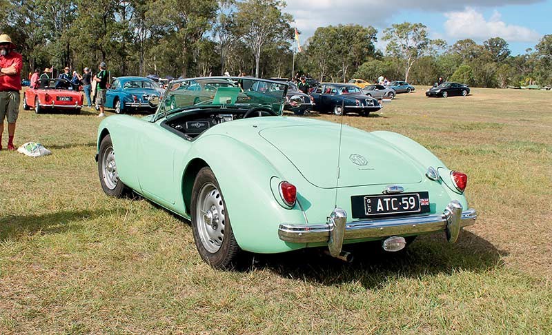 mga twin cam rear