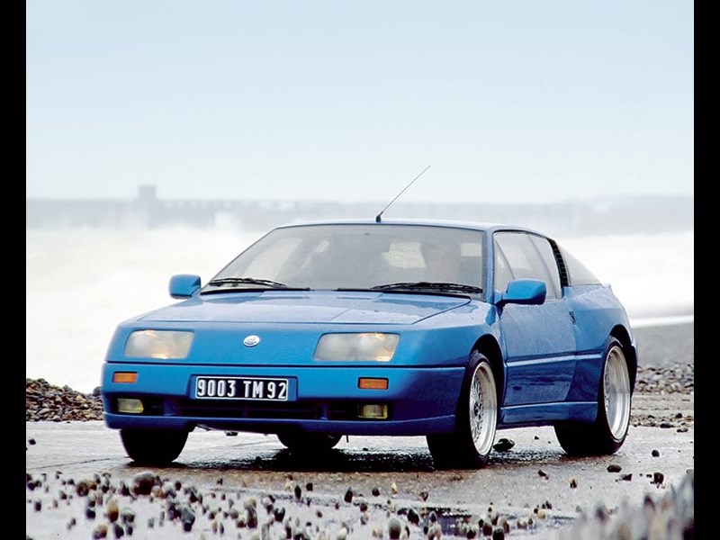 Renault Alpine GTA