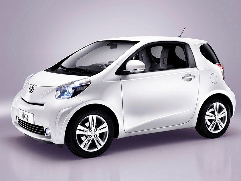 Toyota iQ