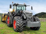 The imposing Fendt 942 Gen 6 shares many styling similarities with the larger 1000 Series machines.