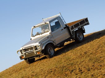 Suzuki Farmworker Flatdeck 4x4