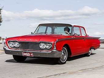 Ford Fairlane (1960) Review: Classic metal