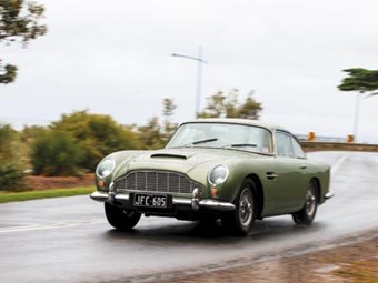 Aston Martin DB4 Series 5: World's Greatest Cars series