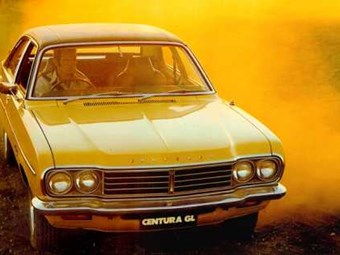 Chrysler Centura Review
