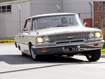 Ford Galaxie 500 (1963) Review