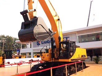 LiuGong unveils largest tonnage excavator