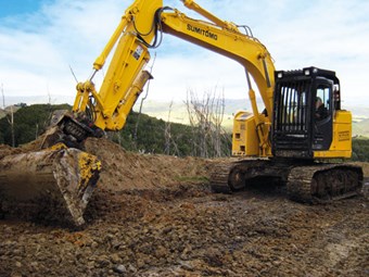 Review: Sumitomo SH135X-3B excavator