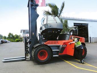 Linde H140D Forklift review